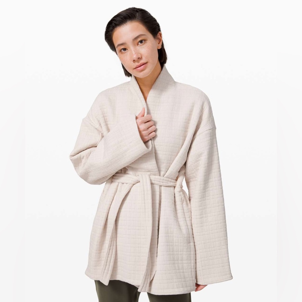Beautiful Lululemon Serene Travels Wrap blazer jacket in Light Ivory